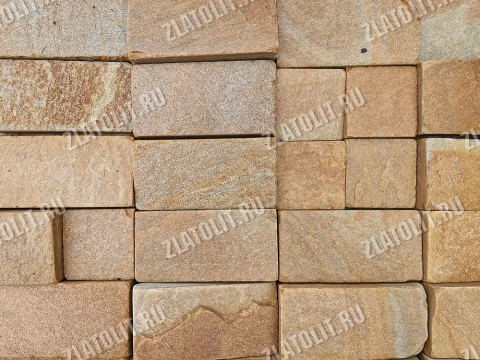 брусчатка из жёлтого златолита для мощения в наличии от производителя